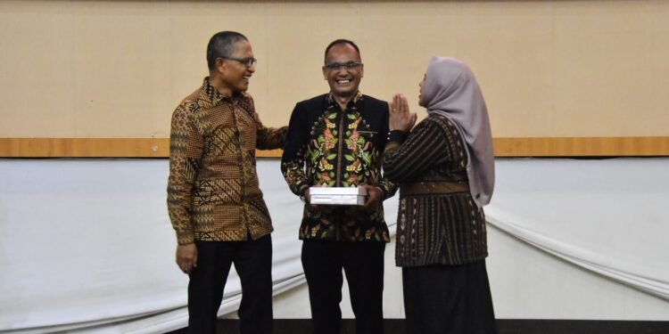 Ketua PN Gorontalo Pindah Tugas ke Manado, Ismail Ucapkan Selamat Bertugas