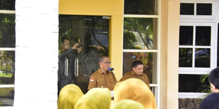 Pimpin Apel Pagi, Pj Wali Kota Ingatkan Soal Capaian Program Satker