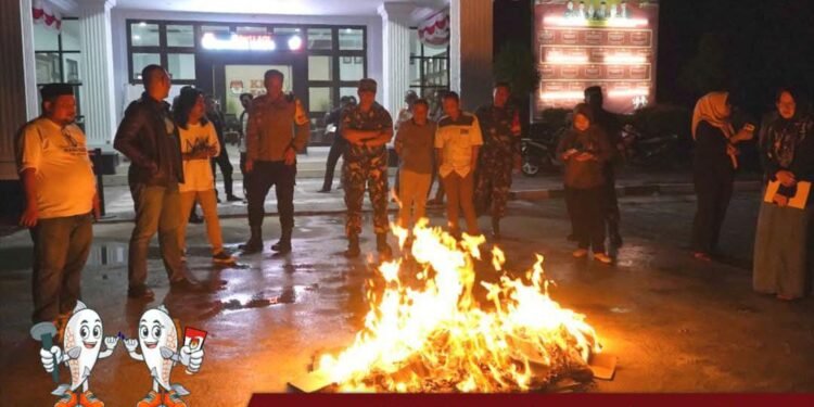 KPU Kabgor Musnahkan 1.383 Lembar Surat Suara Rusak