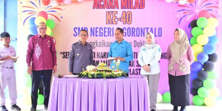 Deklarasi Sekolah Anti Narkoba Hingga Perundungan saat HUT, Ismail Puji SMP Negeri 8