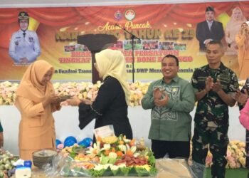 Bupati Merlan Harap DWP Turut Membantu Pemerintah Atasi Kemiskinan dan Stunting