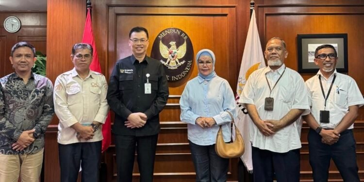 Kunjungi Kemenpan RB, Merlan Tegaskan Pemkab Bonebol Komit Naikkan Nilai SAKIP