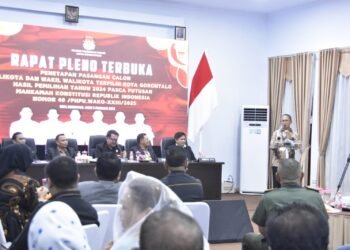 Hadiri Pleno Penetapan Wali Kota dan Wawali Gorontalo Terpilih, Ismail : Ucapkan Selamat Kepada Pasangan Terpilih