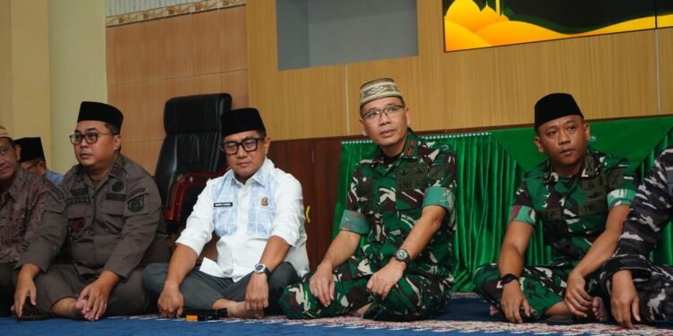 Wawali Indra Hadiri Bukber Dengan Danrem 133/Nani Wartabone