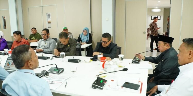 Pemkot Gorontalo Sambangi Kantor OJK SulutGo Malut, Bahas Pengelolaan BSG