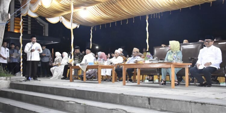 Walikota Imbau Warga Tak “Libatkan” Waria Dalam Mengisi Acara Hiburan Di Kota Gorontalo