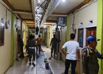 Razia Kos-kosan dan Tempat Karaoke, Satpol PP Amankan 7 Muda-mudi dan Satu Pasangan Non Pasutri