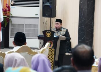 Puluhan Siswi SD dan SMP dari Keluarga Kurang Mampu Ikuti Pembeatan Masal