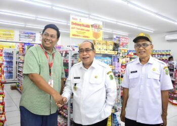 Sidak Indomaret-Alfamart, Walikota Cek Produk UMKM Lokal di Etalase