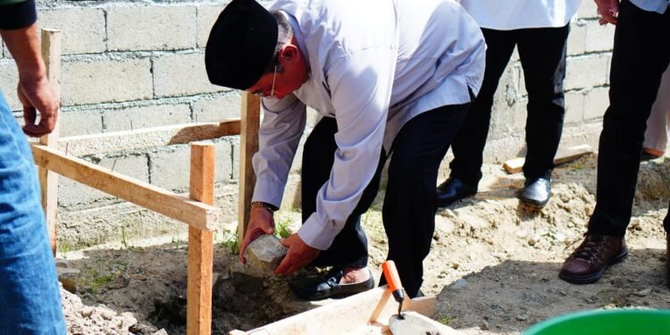 Tiap Peletakan Batu Pertama Pembangunan Masjid-TPQ, Pasti Banyak yang Nyumbang