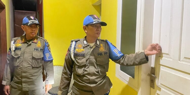 Satpol PP Kembali Gelar Razia Kos-Kosan di Kecamatan Kota Timur dan Dumbo Raya