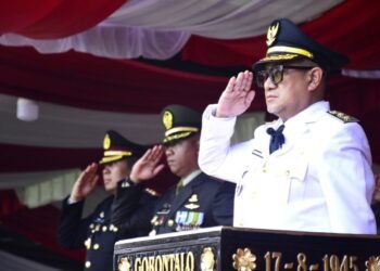 Irup Upacara Penurunan Bendera Di HUT Ke 80 RI,  Wawali Ingatkan Masyarakat Jaga Persatuan