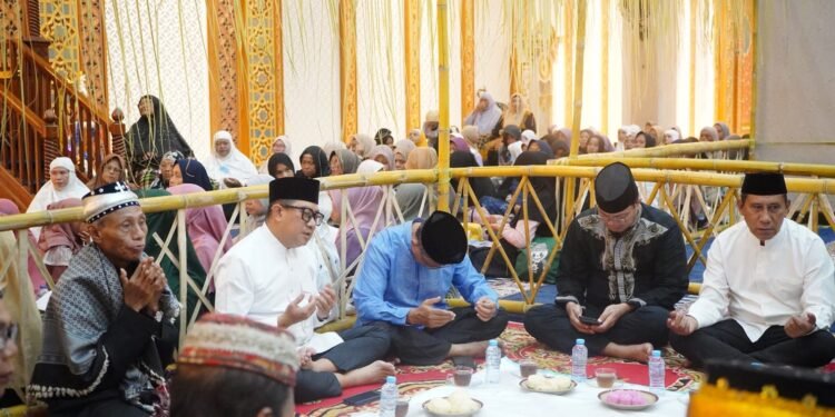 Wawali Indra Ajak Warga Muslim Teladani Akhlak Nabi Muhammad SAW