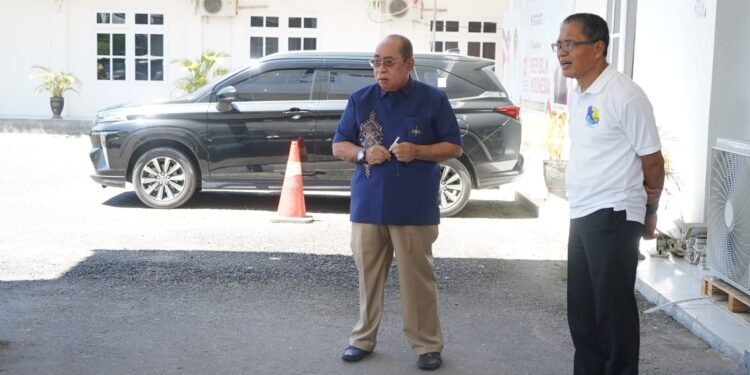 Ini Alasan Wali Kota Adhan Tarik Mobnas Pejabat Eselon III,