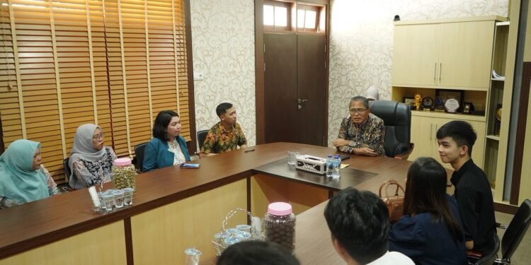 Sekda Ismail Sambut Mahasiswa Politeknik Filipina, Program Pertukaran dengan UBM