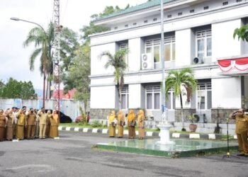 Pimpin Apel di RSUD Aloei Saboe, Wali Kota Adhan Ingatkan Layani Pasien Dengan Hati