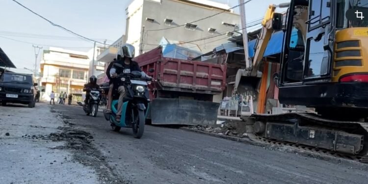 Pemkot Penuhi Janji, Jalan Jenderal Soeprapto Mulai Diperbaiki