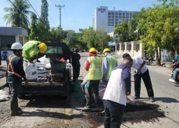 Pekerjaan Pemeliharan Sejumlah Ruas Jalan Beres, Jargon Torang Bekeng Bae Kembali Terealisasi
