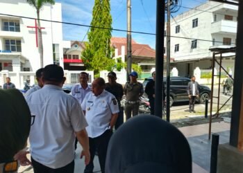 Tak Kantongi Izin PBG, Wali Kota Adhan Warning Seorang Pengusaha di Kompleks Pertokoan