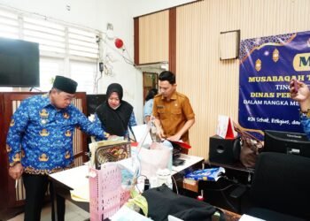 Wali Kota Adhan Sidak OPD, Tekankan Disiplin dan Surat Izin Keluar