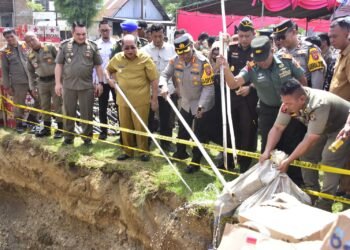 Wali Kota Adhan Pastikan, Pemusnahan Miras Dilakukan Secara Konsisten