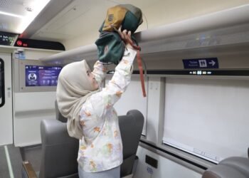 KAI Daop 2 Bandung Ingatkan Pelanggan untuk Perhatikan Barang Bawaan Saat Bepergian dengan Kereta Api, Berikut Aturannya