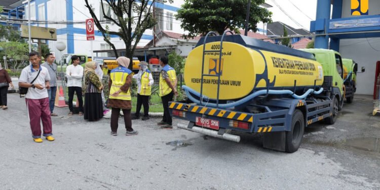 Kementerian PU Pasok Air Bersih dan Sanitasi untuk Korban Bencana di Kabupaten Agam, Sumatera Barat