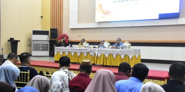 Rakorev Awal Tahun dengan Pejabat Eselon IV dan Jabfung, Wali Kota Adhan Sentil Soal Kinerja