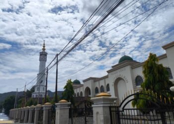 ASN Pemkot Sukarela Patungan Perbaiki Kerusakan Fasilitas Masjid Agung Baiturrahim