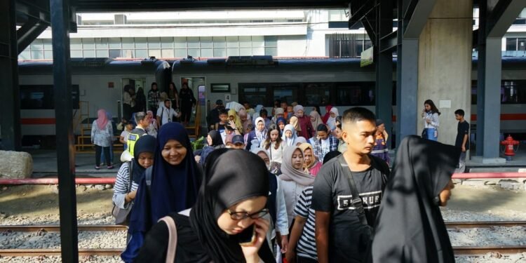 Penumpang KA Srilelawangsa Tembus 4,1 Juta, KAI Bandara Medan Catat Lonjakan Signifikan di 2025