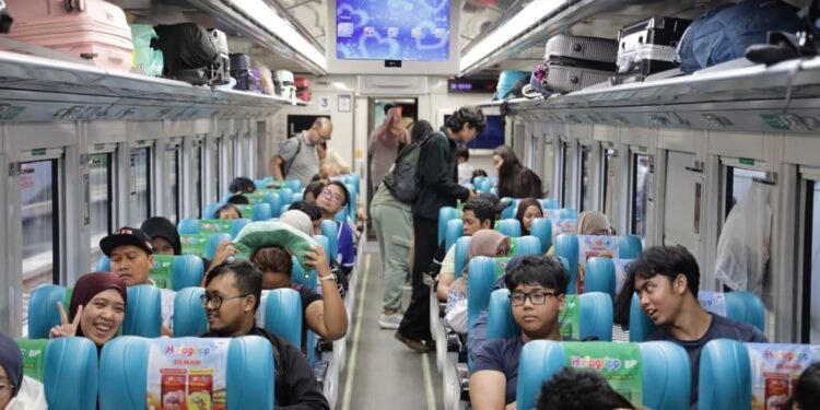 KAI Daop 2 Bandung Siapkan 67.410 Tempat Duduk Hadapi Libur Panjang Isra’ Mi’raj 2026