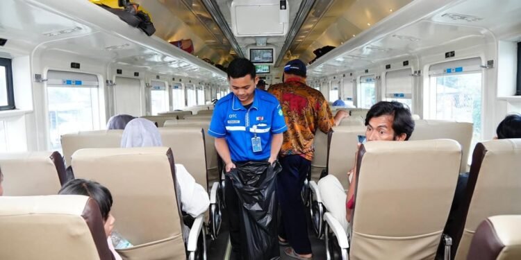 Okupansi Tinggi Saat Libur Panjang Isra Mikraj, KAI Divre IV Tanjungkarang Pastikan Layanan Tetap Optimal dan Aman