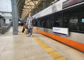 Imbas Genangan Air meluas di Wilayah Daop 4 Semarang dan Daop 1 Jakarta, KAI Daop 2 Bandung Batalkan Sejumlah Perjalanan KA Keberangkatan Minggu, 18 Januari 2026