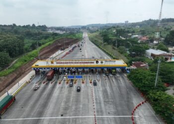 Mobilitas Masyarakat Meningkat, Gerbang Tol Kalikangkung Catat 20.907 Kendaraan Jelang Libur Isra Mikraj