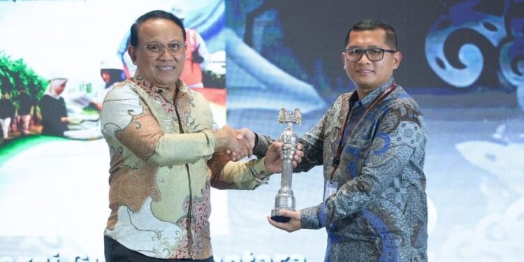 Perkuat Komitmen Implementasi ESG, PT SGN, Subholding PTPN III (Persero) Raih Silver Rank di ASRRAT 2025