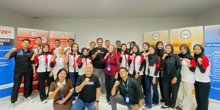 Digembleng Lewat Training, Penjualan Promotor SHARP Bandung Naik Signifikan