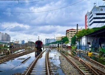 Imbauan Datang Lebih Awal, KAI Daop 1 Pastikan Perjalanan Kereta Jarak Jauh Tetap Lancar di Tengah Cuaca Ekstrem