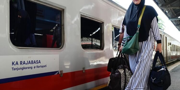 Tiket KA Rajabasa Siap Dipesan, Sambut Masa Libur Lebaran