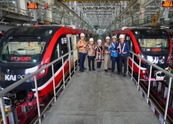 Komisaris KAI Tinjau LRT Jabodebek, Dorong Penguatan Tata Kelola dan Keandalan Layanan Publik
