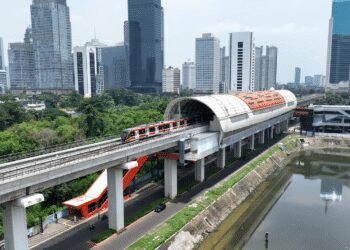LRT Jabodebek Dorong Mobilitas Harian yang Lebih Efisien bagi Pekerja Perkotaan