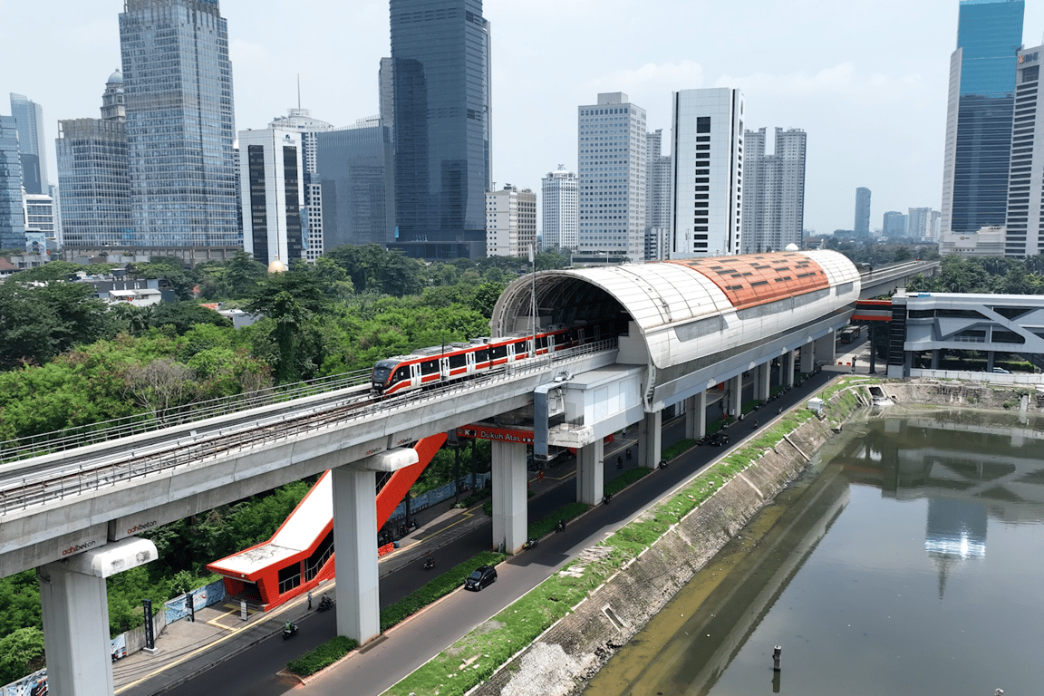 LRT Jabodebek Dorong Mobilitas Harian yang Lebih Efisien bagi Pekerja Perkotaan