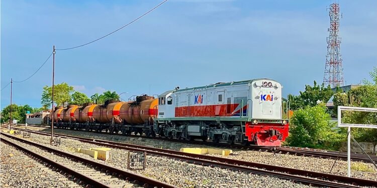 Topang Stabilitas Ekonomi, KAI Sumut Distribusikan 683.957 Ton Komoditas Unggulan Selama 2025