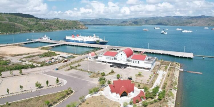 Pelabuhan Gili Mas Kian Diminati sebagai Destinasi Kapal Pesiar