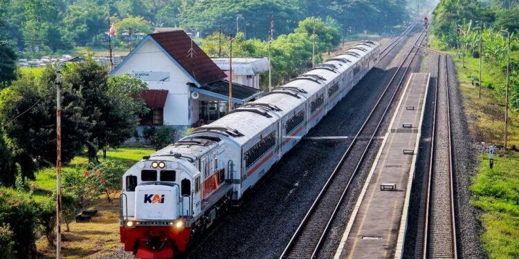 KAI Daop 4 Semarang Catat Zero Accident dan Ketepatan Waktu Nyaris 100 Persen selama Nataru 2025/2026