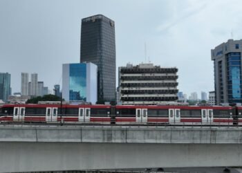 Atur Waktu, Atur Kenyamanan: Ini Pola Jam Sibuk LRT Jabodebek dan Alternatifnya
