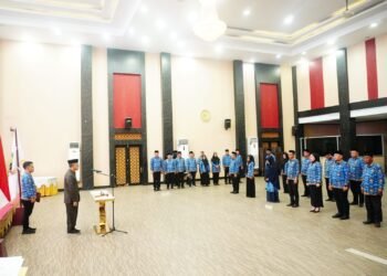 Sekda Lantik Pejabat Administrator dan Pengawas Dilingkungan Dinas Pangan Kota Gorontalo