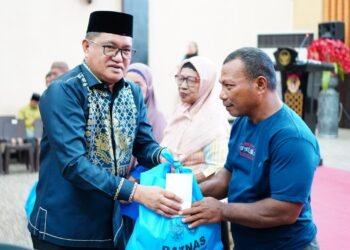 Baznas Serahkan Bantuan Bahan Pokok Untuk 1550 Warga, Jelang Ramadan
