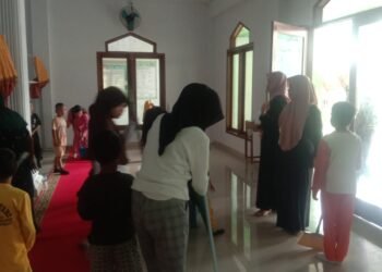 Kerja Bakti Massal di Seluruh Masjid Murni Aksi Sosial