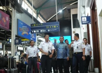 Wakil Menteri UMKM Apresiasi Pemanfaatan Ruang Bagi UMKM di Stasiun Yogyakarta