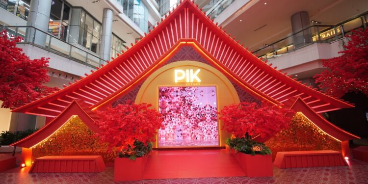 Luminous Spring di PIK Avenue Hadirkan Path of Light
